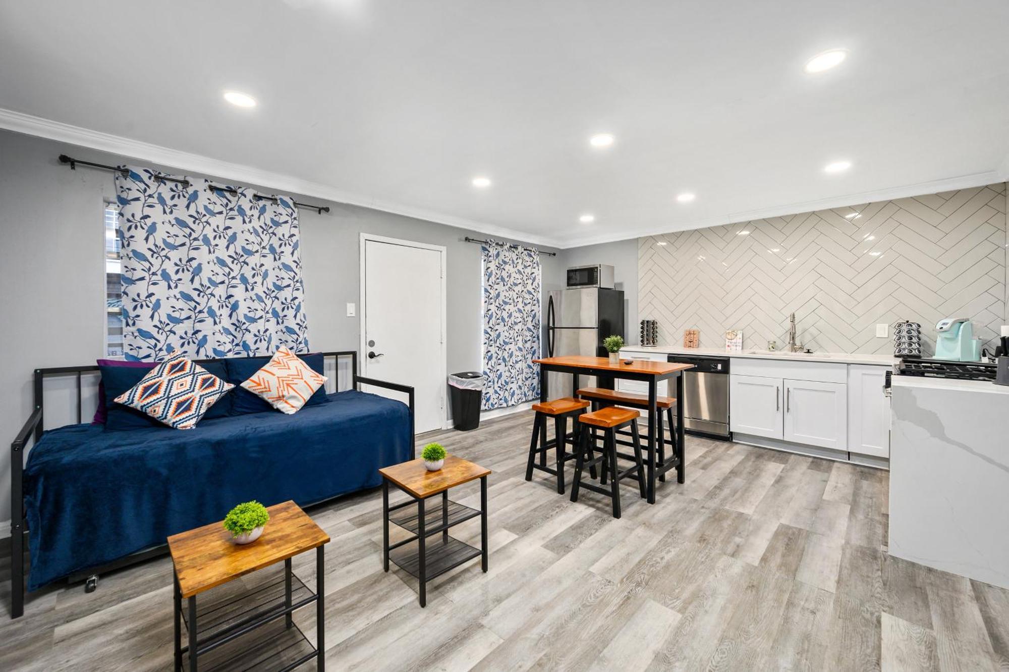 Bright And Modern 1Br Apartment In Central Хьюстон Экстерьер фото